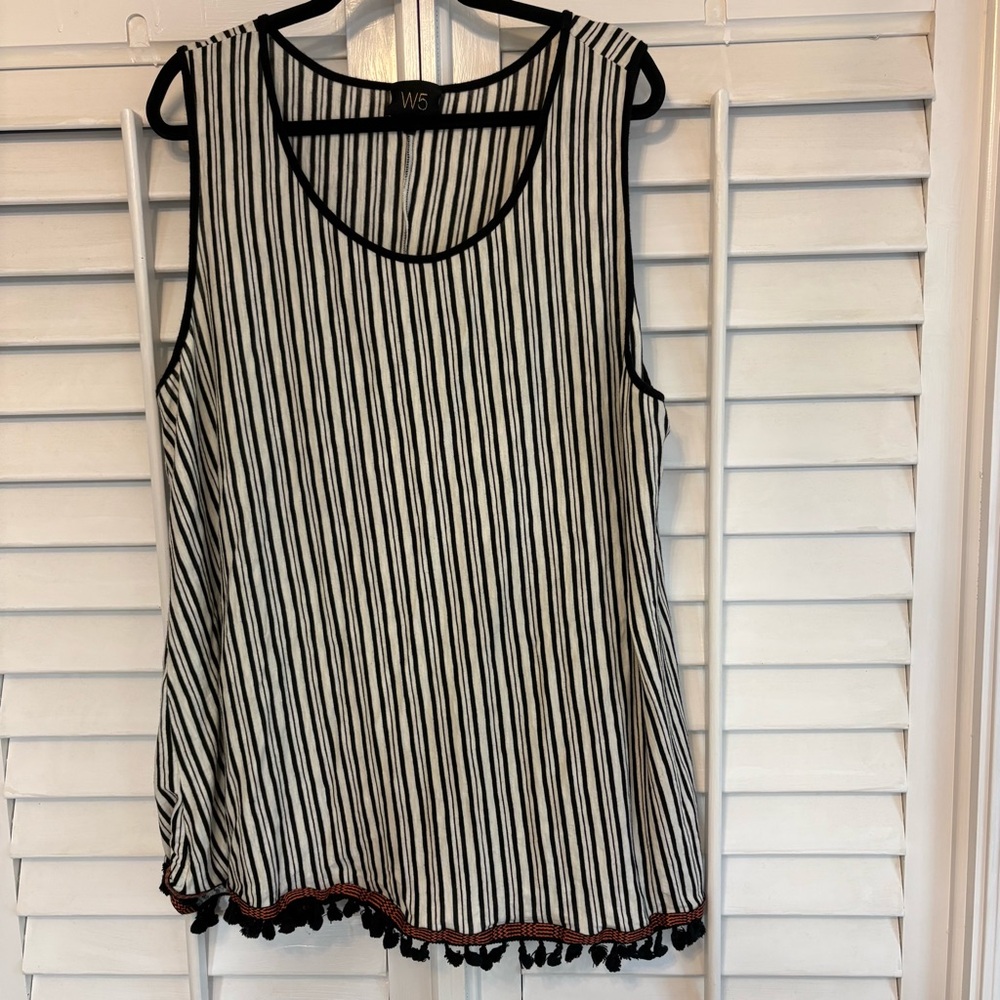 W5 Black And White Stripe Pop Pom Tank Top Size 3X